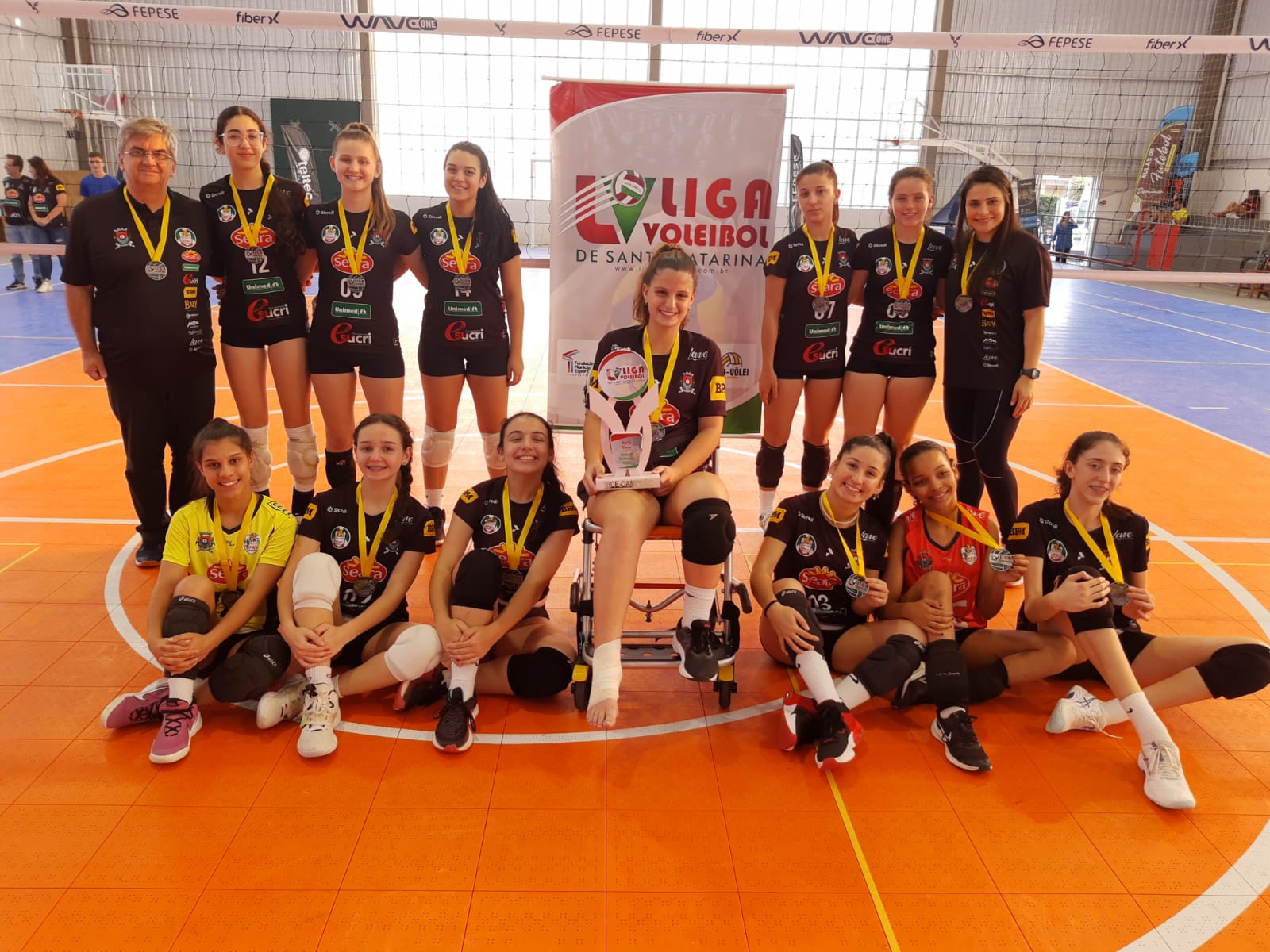 Vôlei de Forquilhinha conquista vaga na final do Estadual e se consagra vice-campeão da Liga