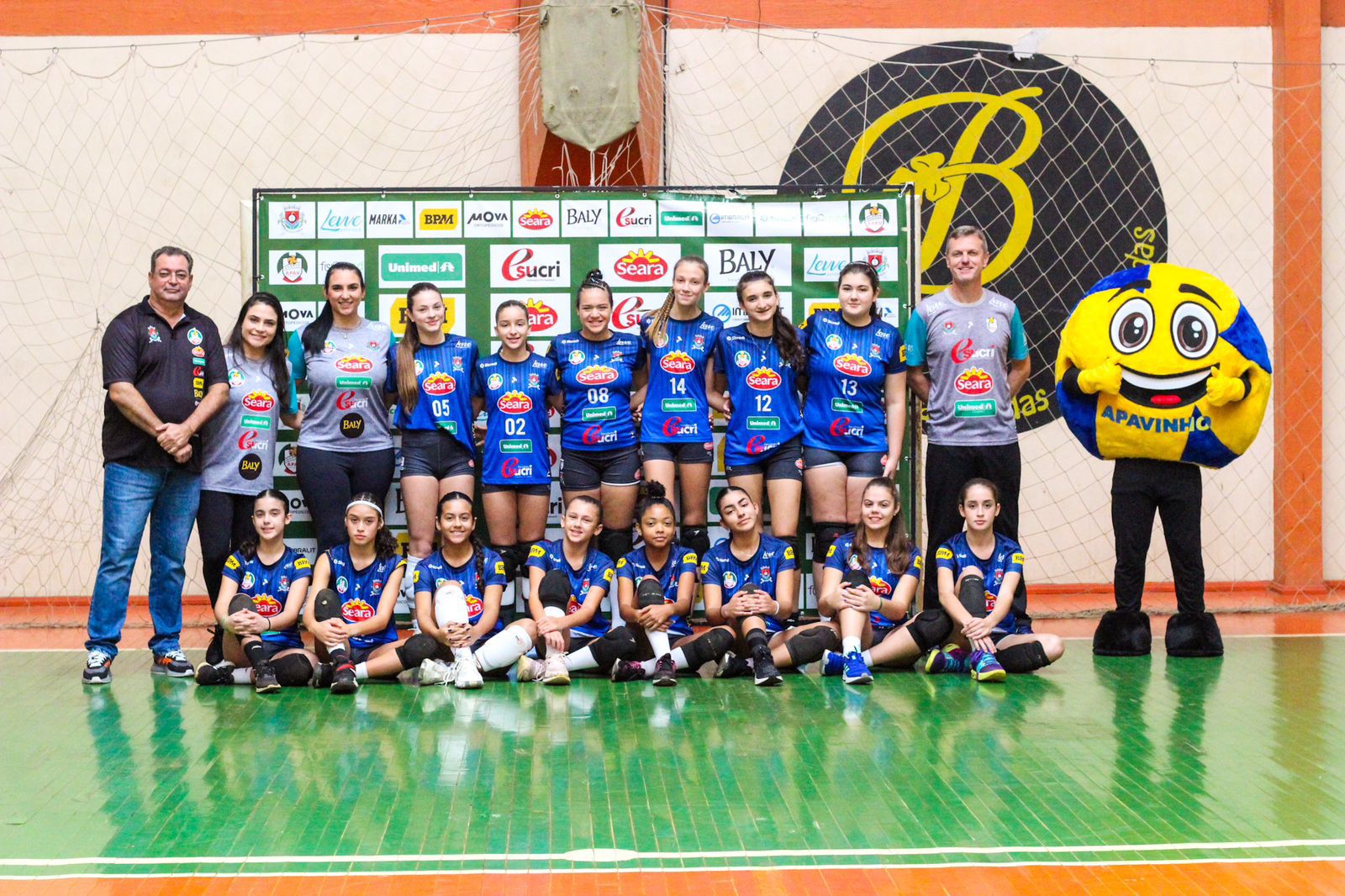 Com apoio da torcida e apresentação de mascote, Vôlei de Forquilhinha conquista o segundo lugar no Estadual