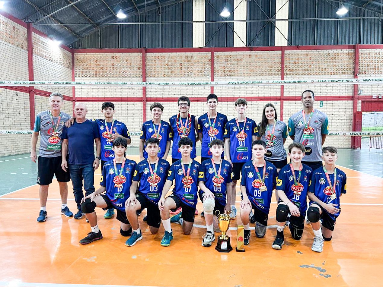 Com o melhor jogador de SC, Vôlei de Forquilhinha é campeão estadual