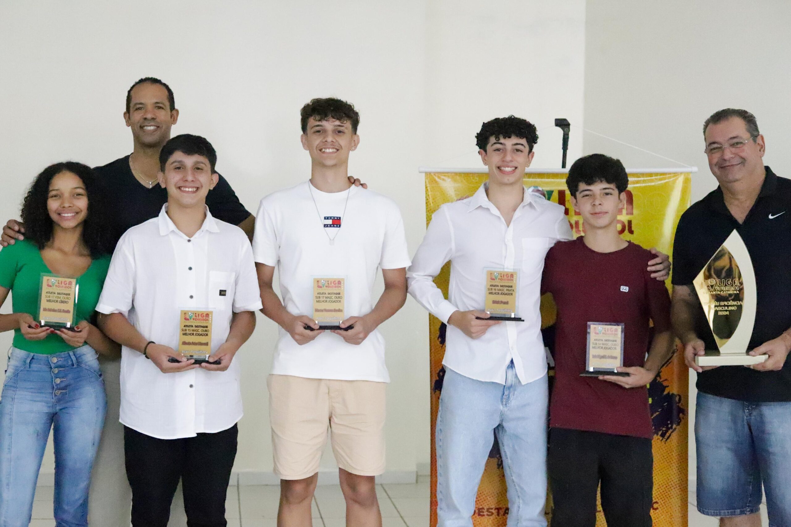 Vôlei de Forquilhinha conquista Troféu Eficiência pela Liga de SC